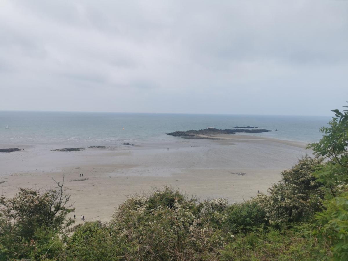 Vila Un Havre De Paix La Méaugon Exteriér fotografie